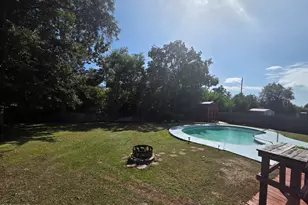 1303 Sutherland Ct, Lynn Haven, FL 32444 - Photo 25