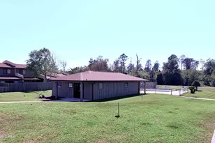 1025 W 19th St, Panama City, FL 32405 - Photo 25