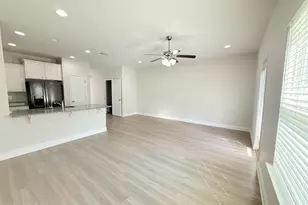 7682 Shadow Lake Dr, Panama City Beach, FL 32407 - Photo 9