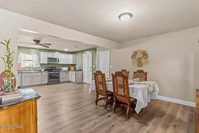 1021 8th Avenue, Graceville, FL 32440 - Photo 7