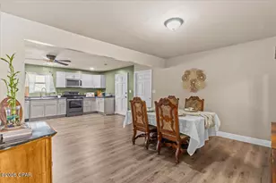 1021 8th Ave, Graceville, FL 32440 - Photo 7