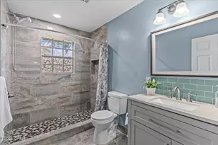 1021 8th Ave, Graceville, FL 32440 - Photo 23