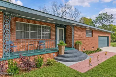 1021 8th Avenue, Graceville, FL 32440 - Photo 3