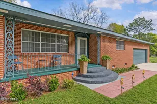 1021 8th Ave, Graceville, FL 32440 - Photo 3