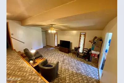 6913 Broadway Street, Grand Ridge, FL 32442 - Photo 13