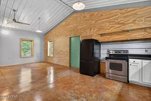 845 Faith Ave, Graceville, FL 32440 - Photo 11