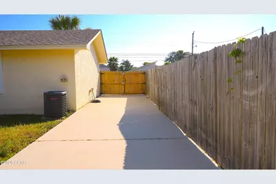 5620 Pinetree Avenue, Panama City Beach, FL 32408 - Photo 35