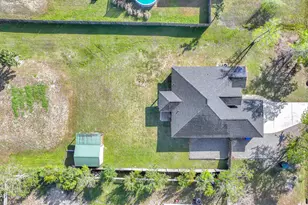 9121 Indian Bluff Rd, Youngstown, FL 32466 - Photo 1