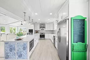 700 W 4th St, Lynn Haven, FL 32444 - Photo 17