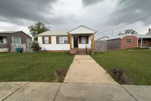 3007 5th St, Marianna, FL 32446 - Photo 3