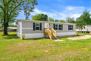 1532 Nassau St, Southport, FL 32409 - Photo 1