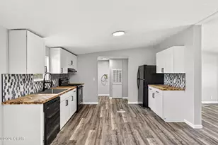 1532 Nassau St, Southport, FL 32409 - Photo 11