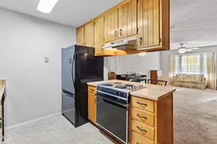 2502 Johnson Dr, Lynn Haven, FL 32444 - Photo 9