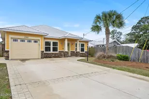 22611 Hilltop Ave, Panama City Beach, FL 32413 - Photo 3
