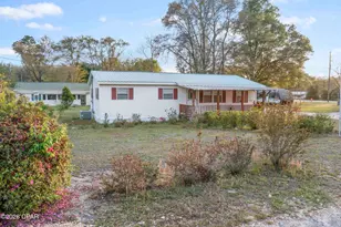 1845 3rd Ave, Wausau, FL 32463 - Photo 1