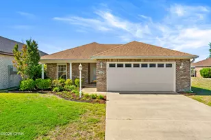 114 Lakeridge Dr, Panama City, FL 32405 - Photo 1