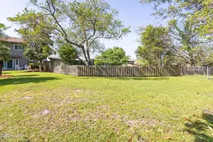 1036 W 11th Ct, Panama City, FL 32401 - Photo 25