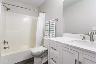 1036 W 11th Ct, Panama City, FL 32401 - Photo 17