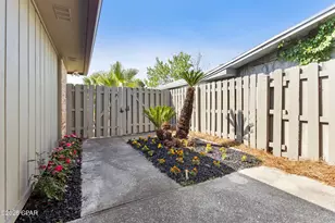1036 W 11th Ct, Panama City, FL 32401 - Photo 25