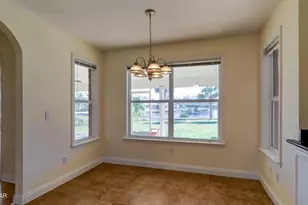 816 W 8th St Cir, Lynn Haven, FL 32444 - Photo 9