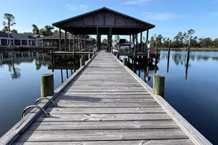 816 W 8th St Cir, Lynn Haven, FL 32444 - Photo 3