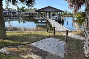 816 W 8th St Cir, Lynn Haven, FL 32444 - Photo 25