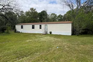 3678 Lilly Ln, Marianna, FL 32446 - Photo 3