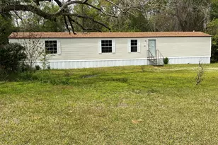 3678 Lilly Ln, Marianna, FL 32446 - Photo 1