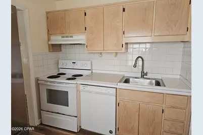 1026 W 12th Court, Panama City, FL 32401 - Photo 9