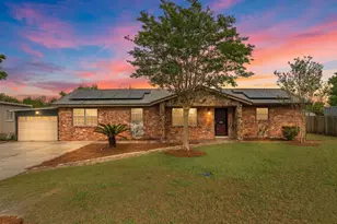 106 Moody Dr, Panama City, FL 32404 - Photo 1