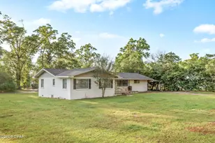 872 1st St, Chipley, FL 32428 - Photo 21