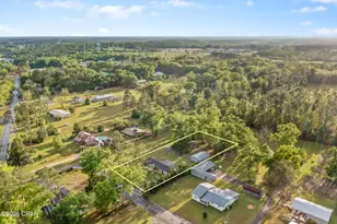 872 1st St, Chipley, FL 32428 - Photo 31