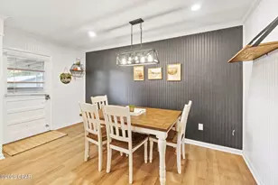 872 1st St, Chipley, FL 32428 - Photo 11