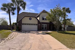 607 Plantation Ct, Panama City, FL 32404 - Photo 1