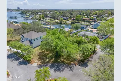 1150 Cove Pointe Drive, Panama City, FL 32401 - Photo 15