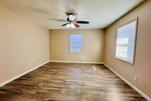 163 Lauren Ln, Panama City, FL 32404 - Photo 9