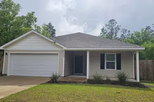 2295 Rockford Dr, Chipley, FL 32428 - Photo 1