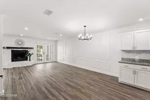 1211 Capri Dr, Panama City, FL 32405 - Photo 11