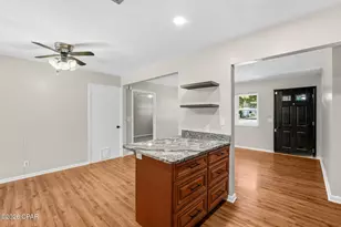 4570 Cedar St, Panama City, FL 32404 - Photo 9