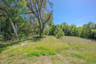 528 E 9th St, Panama City, FL 32401 - Photo 23