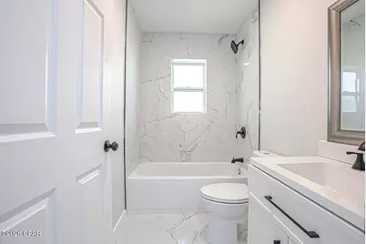 528 E 9th Street, Panama City, FL 32401 - Photo 17