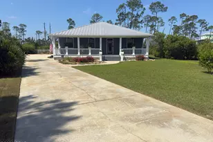 207 Stingray Ln, Port Saint Joe, FL 32456 - Photo 3