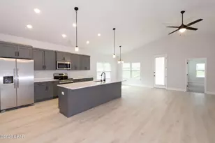 7282 Legions Loop, Panama City, FL 32404 - Photo 3
