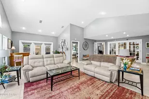 258 E Eagle Dr, Panama City Beach, FL 32407 - Photo 27