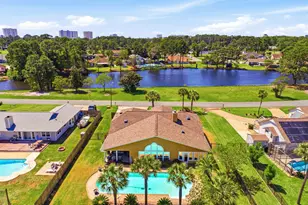 258 E Eagle Dr, Panama City Beach, FL 32407 - Photo 1