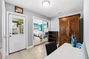 258 E Eagle Dr, Panama City Beach, FL 32407 - Photo 31