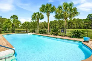 258 E Eagle Dr, Panama City Beach, FL 32407 - Photo 3
