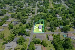 2956 N Caledonia St, Marianna, FL 32446 - Photo 5