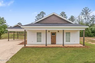 842 Kirkland Rd, Chipley, FL 32428 - Photo 1