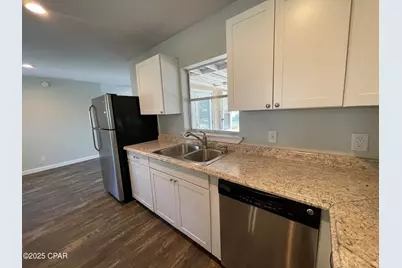 1001 Oxford Drive, Panama City, FL 32405 - Photo 9